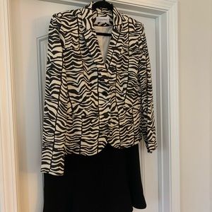 Calvin Klein Size 14 Blazer